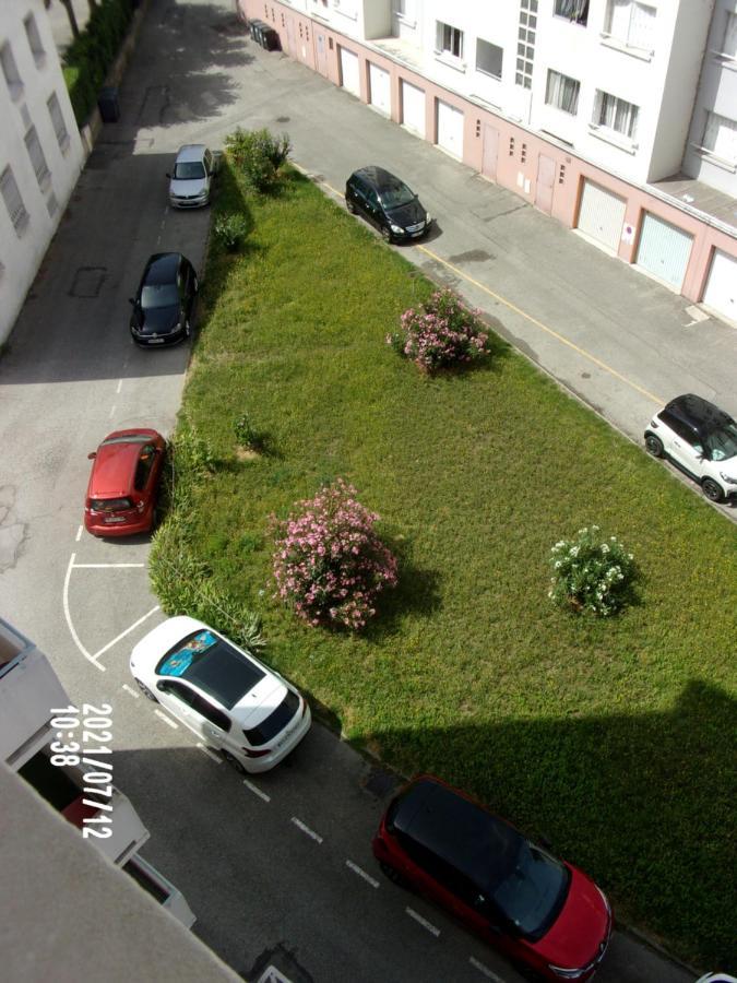 Une Halte Sur Valence Apartment Valence  Ngoại thất bức ảnh