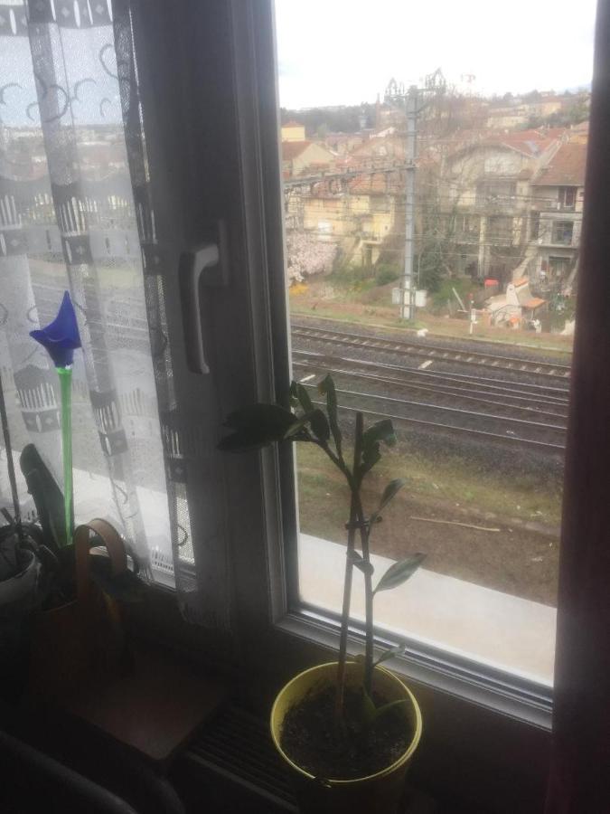 Une Halte Sur Valence Apartment Valence  Ngoại thất bức ảnh