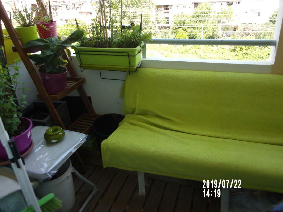 Une Halte Sur Valence Apartment Valence  Ngoại thất bức ảnh